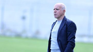 Αναστόπουλος: «Δεν κοιτάμε τον βαθμολογικό πίνακα»