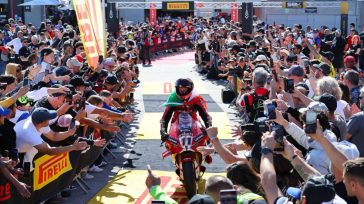 WorldSBK: Κυριαρχικό Σαββατοκύριακο για την Ducati και τον Bulega
