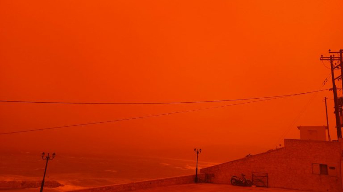 Κοκκίνισε ο ουρανός στη Γαύδο