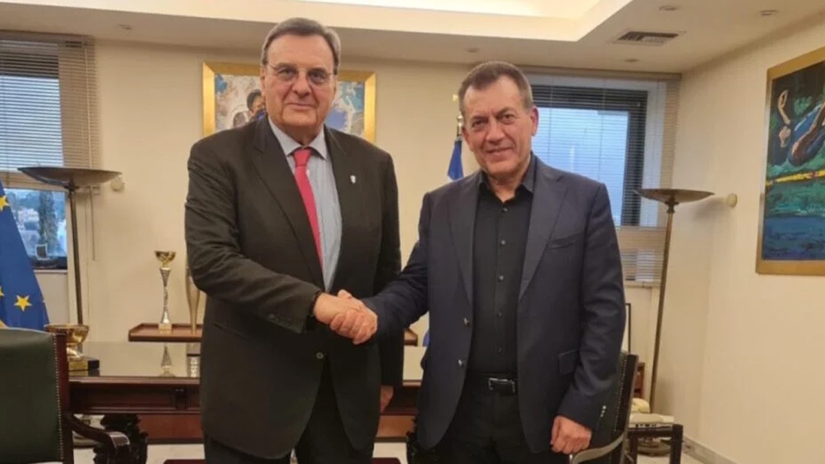 Βρούτσης: «Είμαστε η πιο φιλαθλητική Κυβέρνηση»