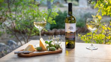 Η Σάμος στην Κορυφή: ΧΡΥΣΑ ΤΑ ΚΡΑΣΙΑ ΤΟΥ ΣΥΝΕΤΑΙΡΙΣΜΟΥ ΣΤΙΣ VINALIES