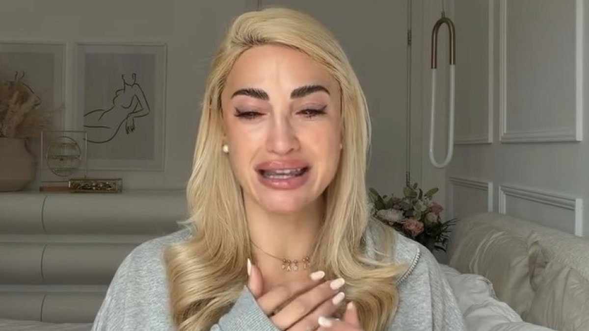 Ιωάννα Τούνη: Με δάκρυα στα μάτια μετά τη δικαστική νίκη – «Η ντροπή αλλάζει πλευρά – Νικήσαμε!»