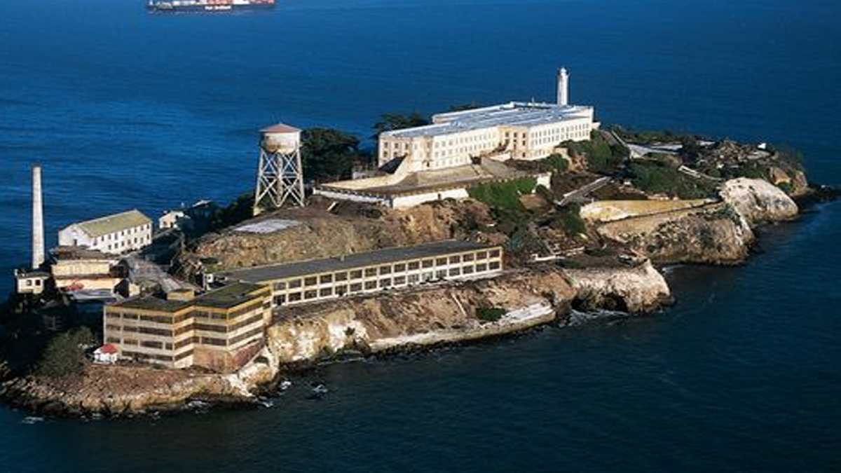 Σχέδιο επαναλειτουργίας του Αλκατράζ με ομοσπονδιακή χρηματοδότηση