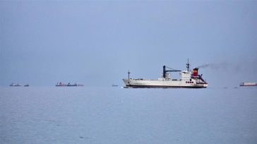 Το Ομάν δηλώνει ότι βρίσκεται σε διαπραγματεύσεις με το Ιράν για την «ομαλή διέλευση» από τα Στενά του Ορμούζ