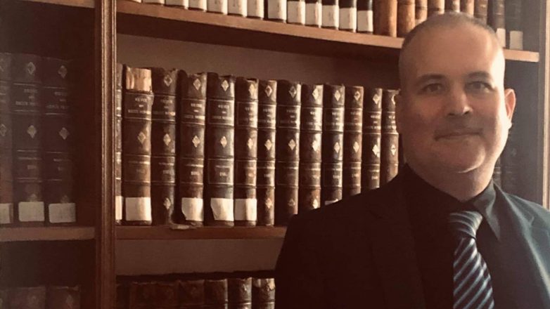 Το ασυμβίβαστο υπουργού – βουλευτή και η μείωση Βουλευτών με βάση το Σύνταγμα