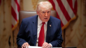 Τραμπ για επιβολή ιρανικών «διοδίων» στα Στενά του Ορμούζ: «Να σταματήσουν τώρα»