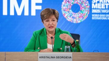 Εύσημα στην Ελλάδα από το ΔΝΤ