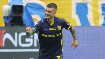 Τρομερό γκολ από τον Στρεφέτσα στη Νάπολι