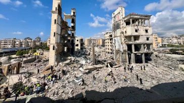 Το Ισραήλ συνεχίζει να βομβαρδίζει τον Λίβανο