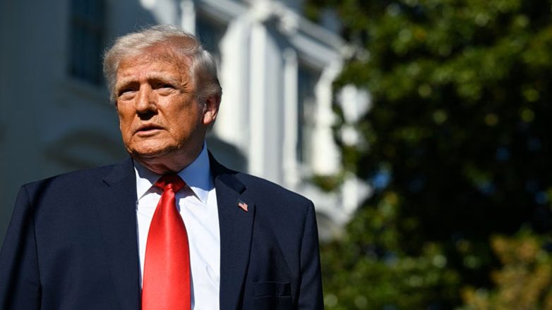 Τραμπ: «Κάτι μπορεί να συμβεί μέσα στις επόμενες δύο ημέρες στο Πακιστάν»