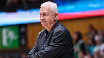 Σάκοτα: «Να παίξουμε για τον τεράστιο κόσμο μας»