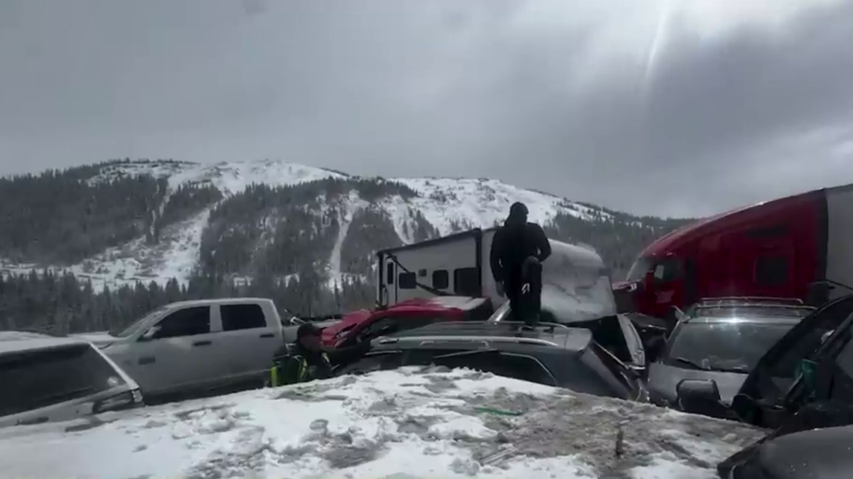 Καραμπόλα με πάνω από 70 οχήματα σε χιονισμένο αυτοκινητόδρομο στο Κολοράντο