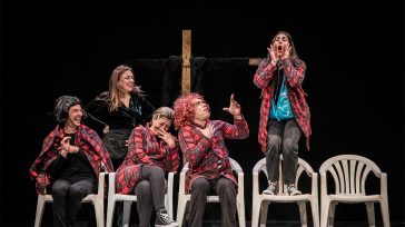 «Ο Μουνής»: Παράταση για 2 ακόμη παραστάσεις στο θέατρο Olvio