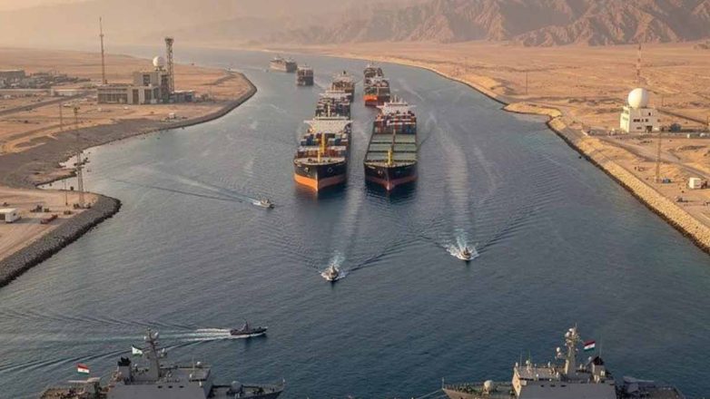 Πρόταση Ιράν για τα Στενά του Ορμούζ: Να περνούν τα πλοία από την πλευρά του Ομάν Πρόταση Ιράν για τα Στενά του Ορμούζ: Να περνούν τα πλοία από την πλευρά του Ομάν