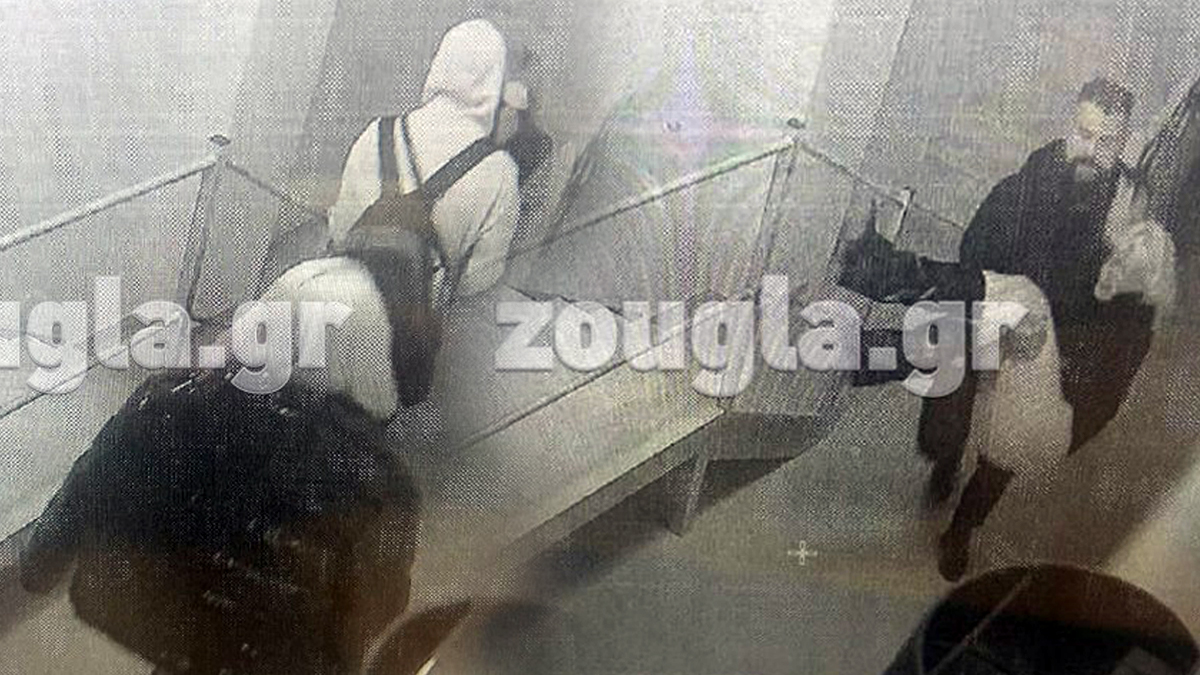 Ντοκουμέντο: Εντοπίστηκαν κηλίδες αίματος στο διαμέρισμα που ξεψύχησε η Μυρτώ