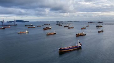 Τραμπ: «Συνεργαζόμαστε με το Ιράν για την αποναρκoθέτηση τoυ Ορμούζ»