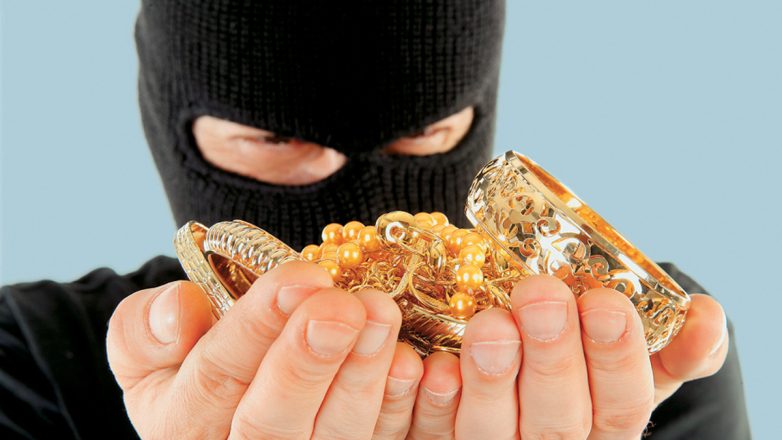 Χανιά: Προσποιούμενοι τους τεχνικούς έκλεψαν από ανήλικο κοσμήματα και χρήματα αξίας 16.000 ευρώ