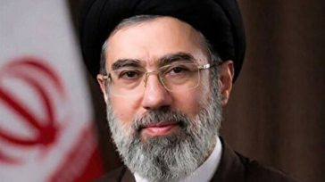 Γραπτό μήνυμα Χαμενεΐ: «Το Πολεμικό Ναυτικό του Ιράν έτοιμο να καταφέρει νέες ήττες στον εχθρό»