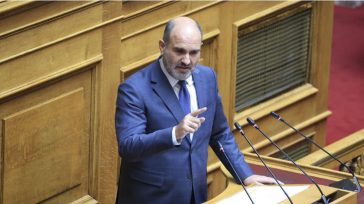 Μαρκόπουλος: Ανυπόστατες οι φήμες περί μη ύπαρξης πανεπιστημιακού πτυχίου