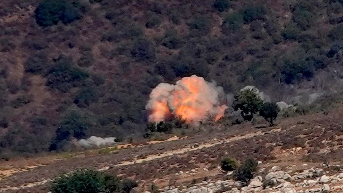 Ο ισραηλινός στρατός αναφέρει ότι χτύπησε αρκετούς μαχητές της Χεζμπολάχ