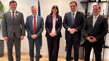 Συνάντηση Πιερρακάκη – Κοβέσι στην ΑΑΔΕ για τα Τελωνεία