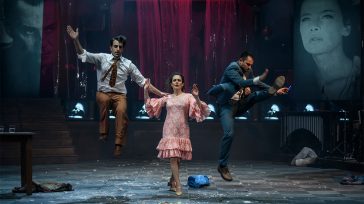 «Τζένη Τζένη»: Πρεμιέρα απόψε στο Δημοτικό Θέατρο Πειραιά – Δείτε τις πρώτες εικόνες