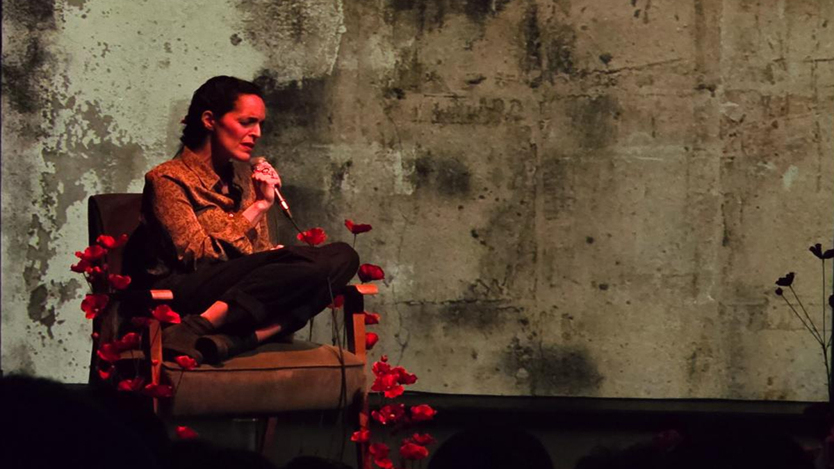 Χριστίνα Μαξούρη – Τραγούδια για τον πόνο του ανθρώπου και των πραγμάτων