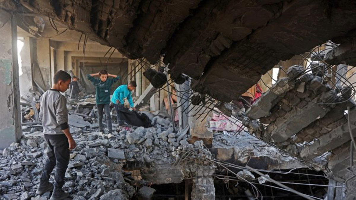 Πέντε νεκροί, ανάμεσά τους τρία παιδιά, σε βομβαρδισμό του Ισραήλ στη Γάζα