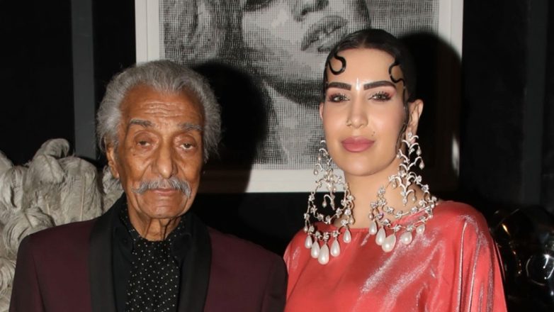 Κώστας Χατζής: Σπάνια βραδινή έξοδος με την κόρη του Δανιέλα