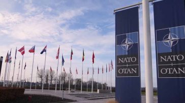 ΗΠΑ: Το Πεντάγωνο εξετάζει το ενδεχόμενο εξόδου της Ισπανίας από το ΝΑΤΟ