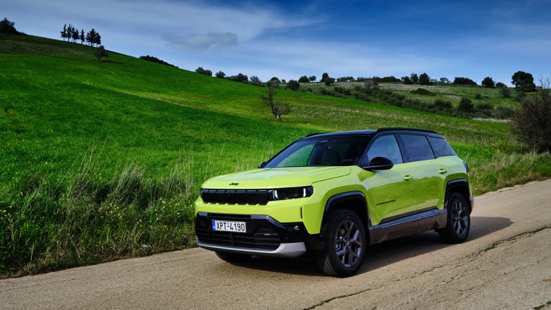Νέο Jeep Compass: Το SUV που ισορροπεί ανάμεσα στην τεχνολογία, την άνεση και τον αυθεντικο χαρακτήρα Jeep