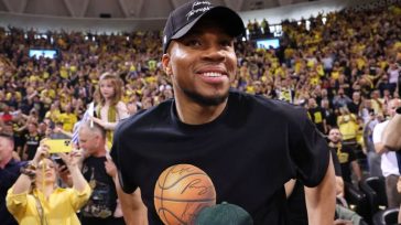 Αντετοκούνμπο: «Δεν περίμενα τέτοια ατμόσφαιρα»