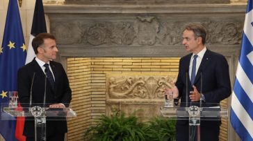 Politico: «Μακρόν και Μητσοτάκης ζητούν παράταση αποπληρωμής του χρέους της πανδημίας και έκδοση νέων ευρωομολόγων»