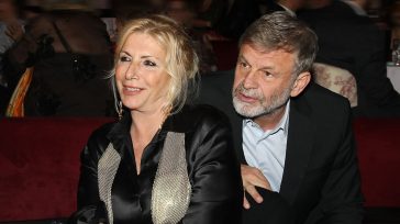 Απόστολος Γκλέτσος: Διασκέδασε με τη σύντροφό του, Ιζαμπέλα Αρβανίτη στο εντυπωσιακό show του Ζαχαράτου και της Παπαρίζου