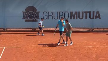 Συνεχίζει και στο διπλό της Μαδρίτης ο Τσιτσιπάς