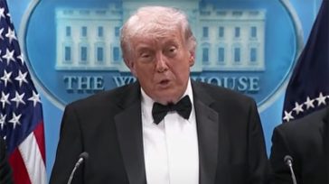 Τραμπ: «Επικίνδυνο επάγγελμα να είσαι πρόεδρος»