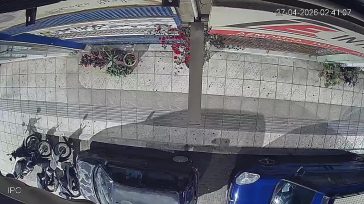 Ηχητικό ντοκουμέντο: Ο Παλαιστίνιος σπάει 30 αυτοκίνητα