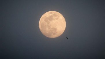 Πανσέληνος Μαΐου: Η εντυπωσιακή «Μπλε Σελήνη»