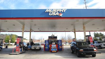 ΗΠΑ: Στα ύψη οι τιμές των καυσίμων με το αδιέξοδο στον Κόλπο να παρατείνεται