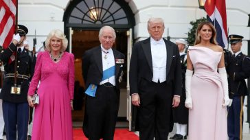 Melania Trump – Βασίλισσα Καμίλα: Οι ροζ εμφανίσεις στον Λευκό Οίκο
