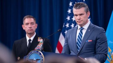 Χέγκσεθ: Εξηγήσεις στη Βουλή για το Ιράν