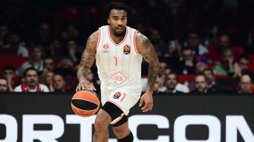 «Μάχη» μεταξύ Χάποελ και Ερυθρού Αστέρα για τον Κρις Τζόουνς