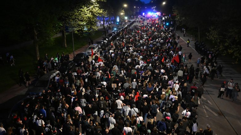 Γερμανία: Εκατοντάδες χιλιάδες άνθρωποι συμμετείχαν στις διαδηλώσεις για την εργατική Πρωτομαγιά