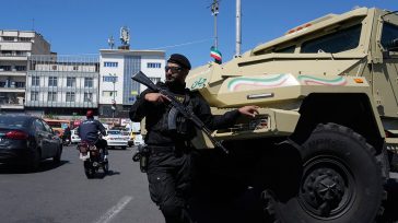 Η Τεχεράνη ζητά εκεχειρία ενός μήνα και τέλος του πολέμου
