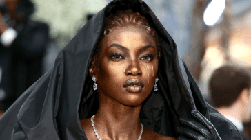 Anok Yai: Η “Μαύρη Παναγία” με Balenciaga στο Met Gala 2026