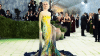Emma Chamberlain: Γιατί το look της στο Met Gala έγινε viral