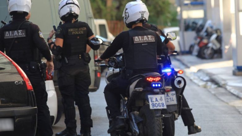 Νέος Κόσμος: Συναγερμός στην ΕΛ.ΑΣ. για συμμορία ανηλίκων