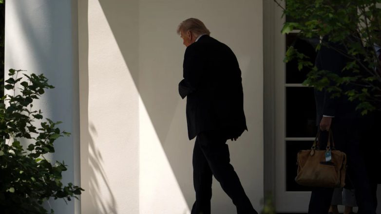Η αποδοκιμασία του Τραμπ φτάνει σε νέο υψηλό, σύμφωνα με δημοσκοπήσεις