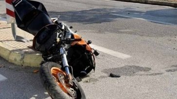 Θεσσαλονίκη: Νεκρός 49χρονος μοτοσικλετιστής σε τροχαίο