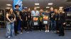 Η απονομή στους Metallica στην Αθήνα λίγο πριν ανέβουν στη σκηνή του ΟΑΚΑ